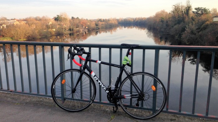 basic-house-bike-with-river-2-custom