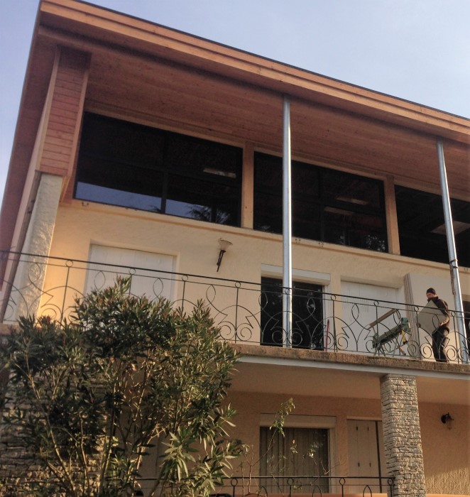 front-view_cr-custom